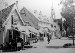 A rarely seen photo at the back of Crossroads Continental Village, where there once was a pastry shop. Security Pacific Collection/Los Angeles Public Library